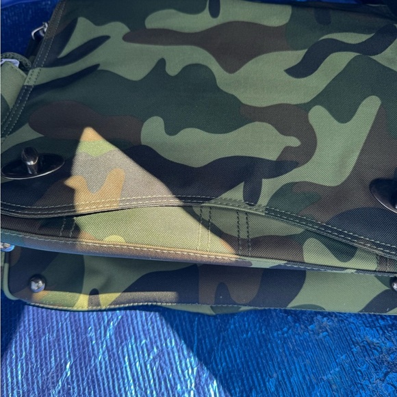 NWT Kalencom New Orleans Camo Diaperbag/Messenger Bag. Daddy Diaper Bag - Picture 16 of 16